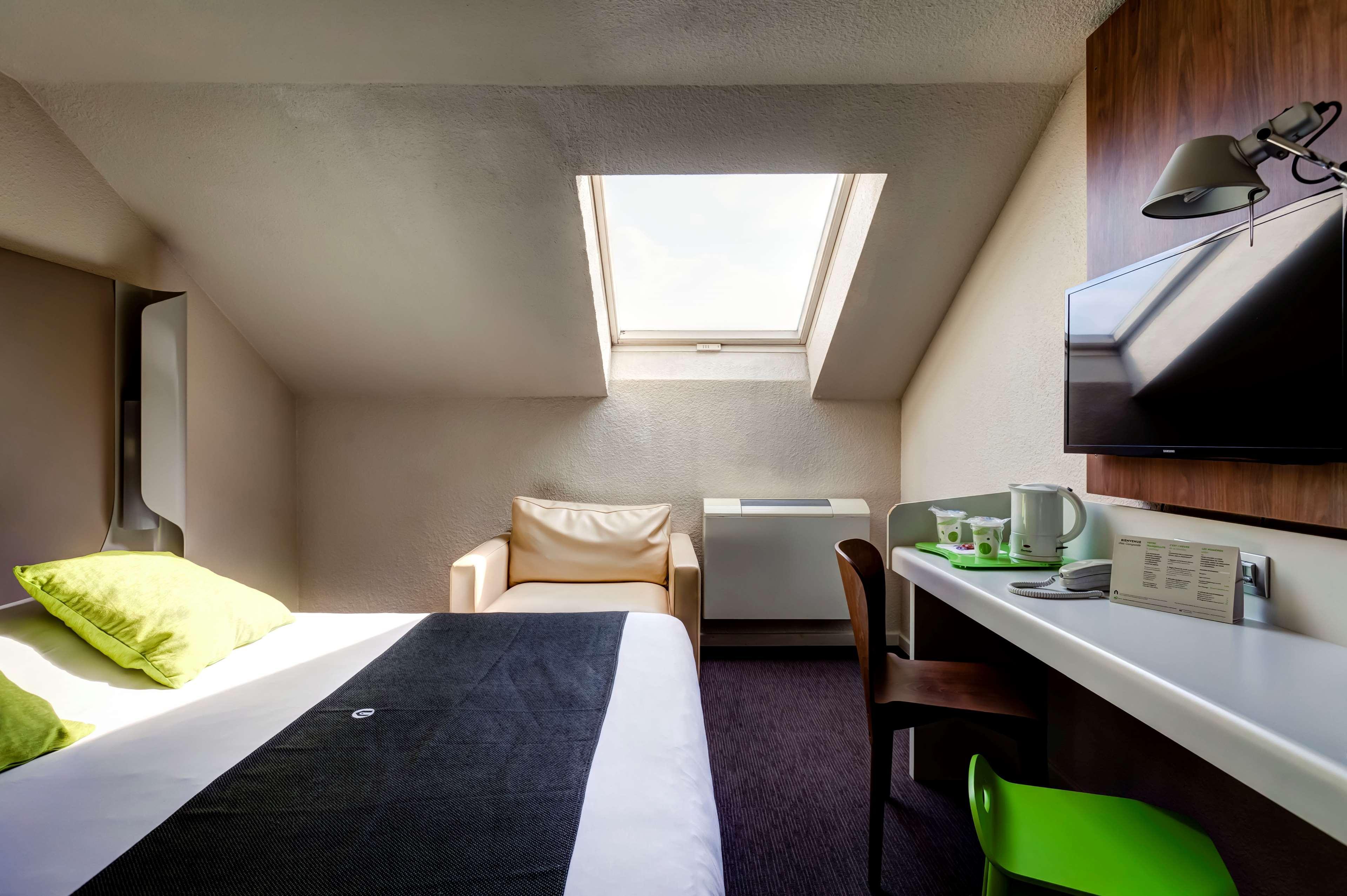Hotel Campanile Evry Ouest - Essonnes Corbeil-Essonnes