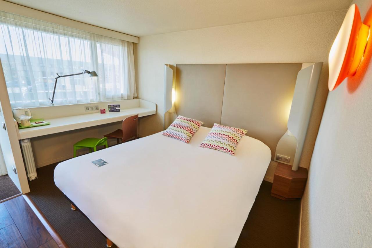Campanile Evry Ouest - Essonnes 3*